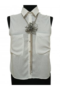 Gri Yaprak Çiçek Kolye