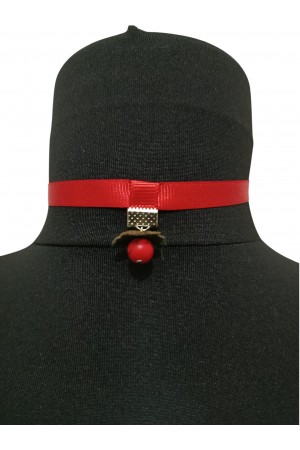 Kırmızı Kurdeleli Kolye