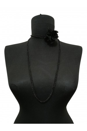 Siyah Küçük Çiçek Kolye