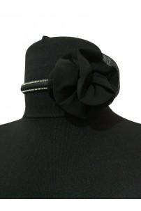 Çiçek Detaylı Taşlı Choker